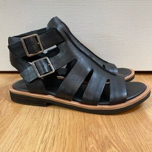 KORK-EASE Black Gladiator Sandals Size 6